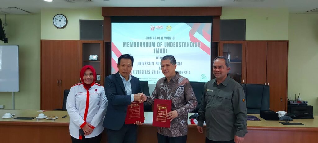The Rector of Universitas Syiah Kuala (USK) Signs Memorandum of Understanding (MoU) with Universiti Putra Malaysia (UPM). Friday, January 5, 2024.